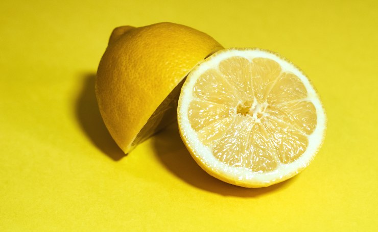 Limone antimacchia sangue 