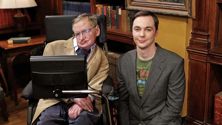 Stephen Hawking guest-star in Big Bang Theory nel 2012 - www,081.it